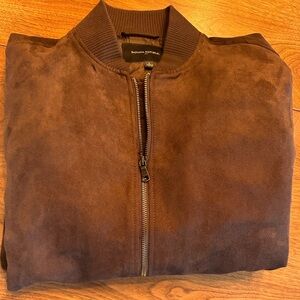 Men’s size, large banana republic vegan bomber jacket color, brown